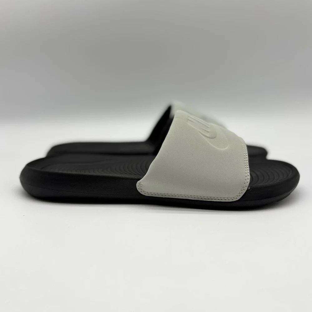 Nike Victori One Slides Mens 10 Grey Black Athletic Sandals CN9675-014